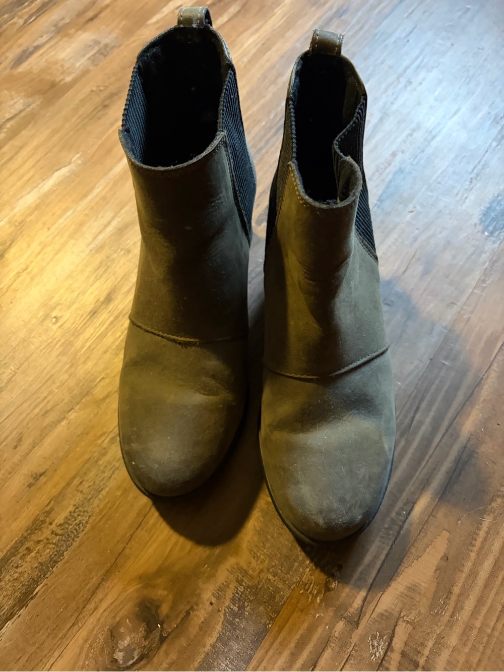 Sorel Grey Suede Chelsea Ankle Boots
